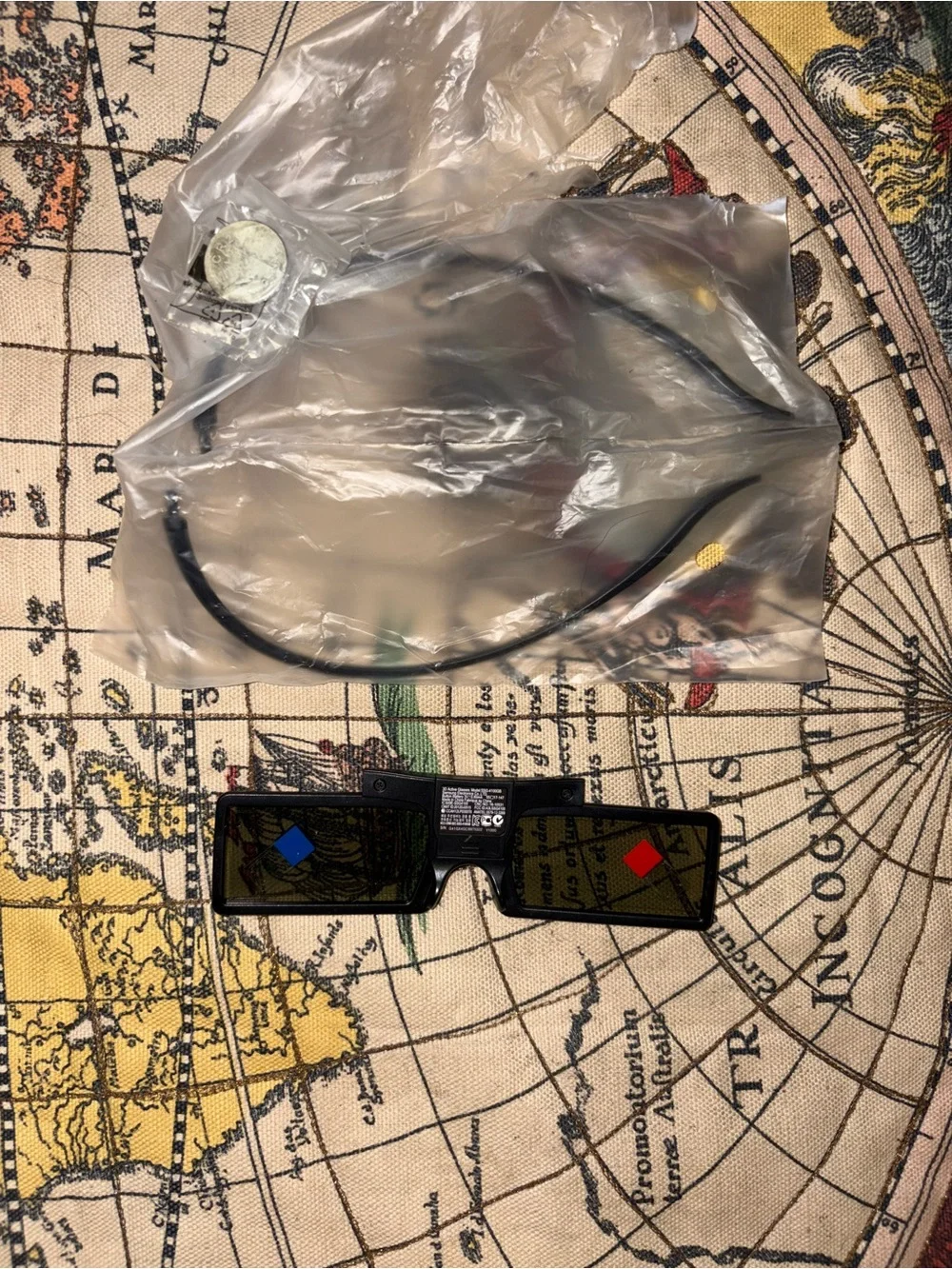 Samsung Black 3D Anaglyph Glasses with Red & Blue Lenses